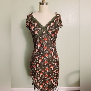 Romwe bodycon mushroom dress XL